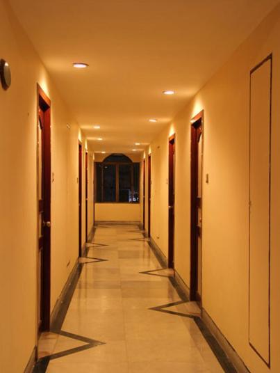 Hotel Jayaram Pondicherry Bagian luar foto